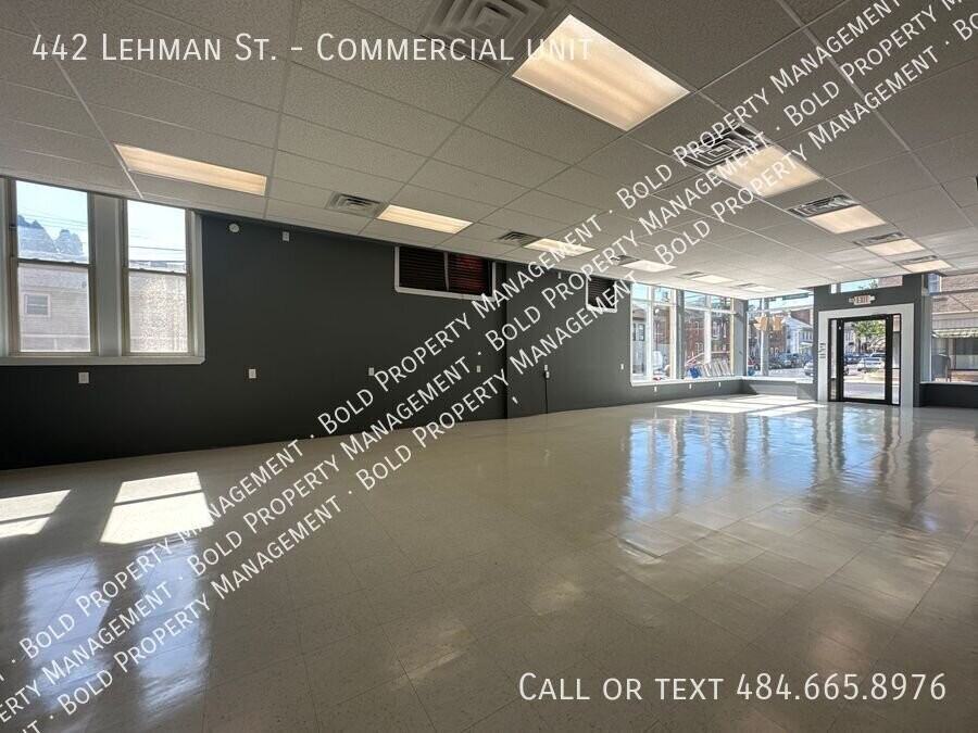 442 Lehman St - Photo 2 of 18