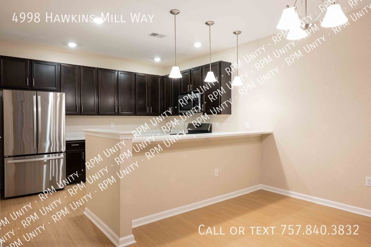 4998 Hawkins Mill Way - Photo 5 of 9