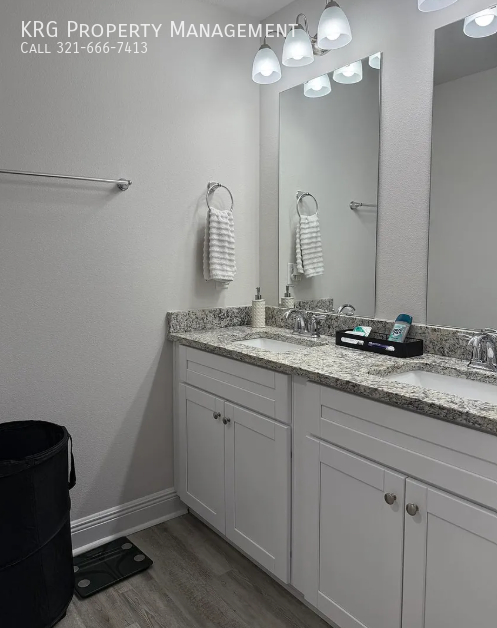 1001 Mclaren Cir - Photo 6 of 14