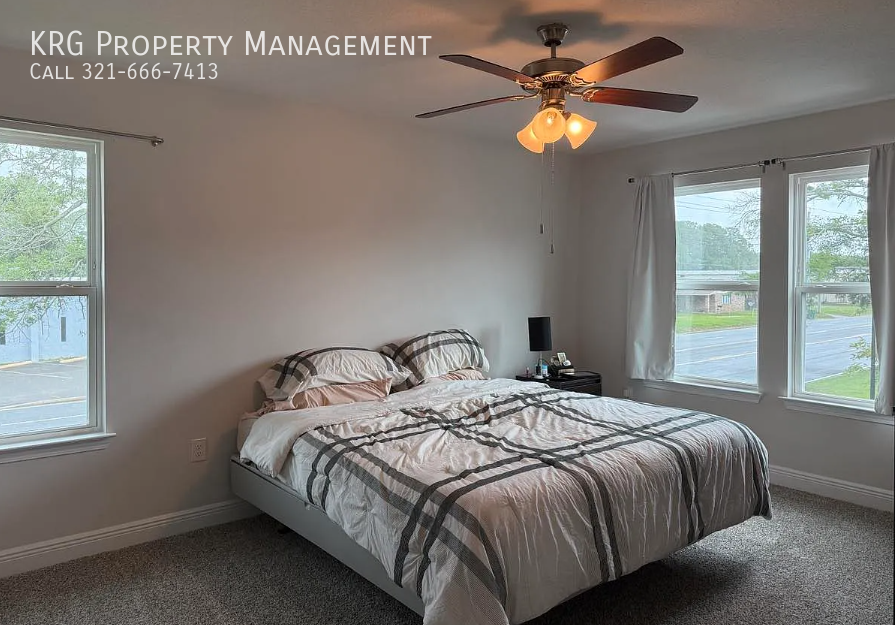 1001 Mclaren Cir - Photo 7 of 14