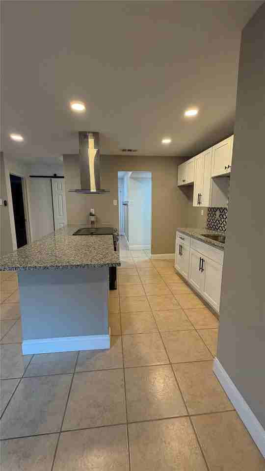 3208 Chalmette Ct - Photo 4 of 11