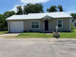 featured image of 506 N Lamar St