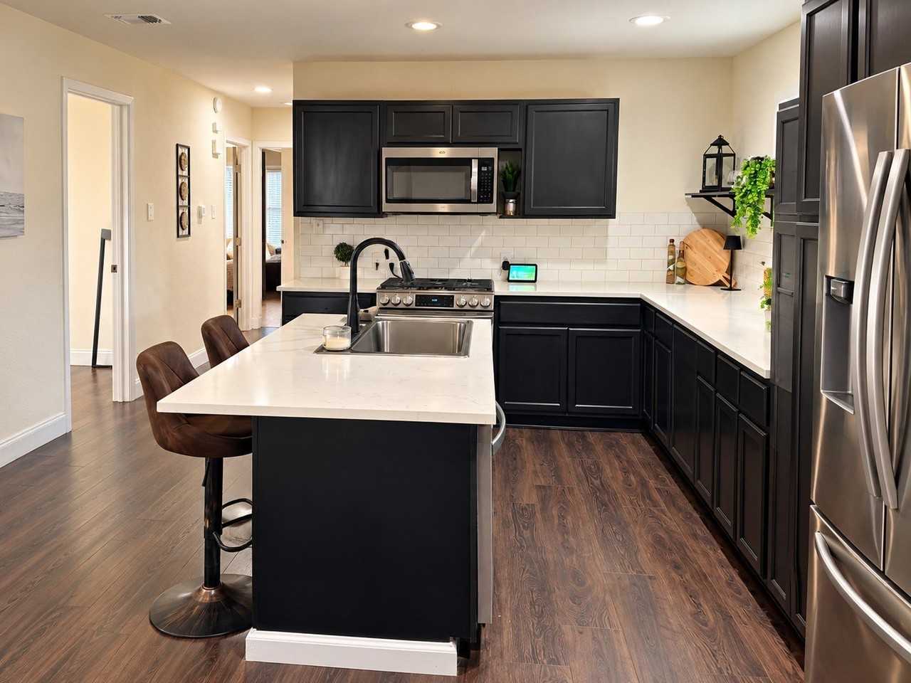 4200 Pate Dr - Photo 4 of 11