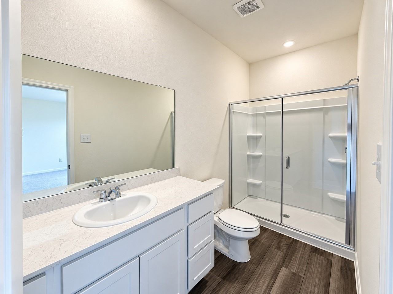2212 Burnwood St - Photo 4 of 8