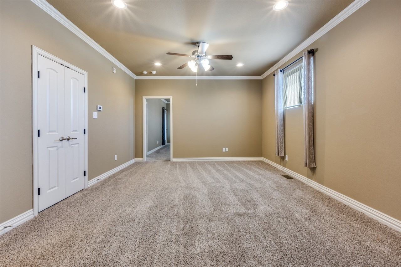 212 Bolivar St #201 - Photo 2 of 12