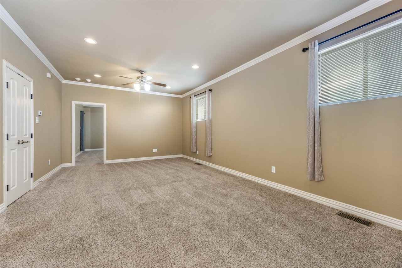 212 Bolivar St #201 - Photo 5 of 12