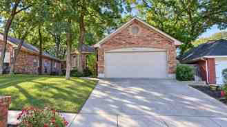 4916 Canberra Ln - Photo 1 of 1