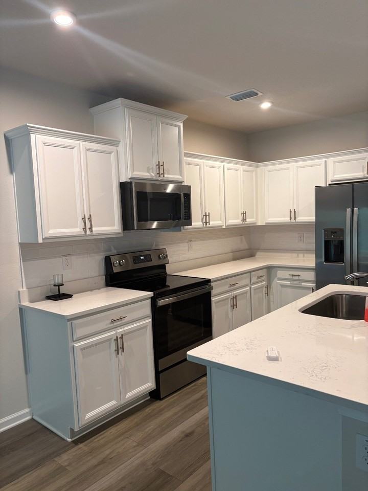 18079 Turning Leaf Cir - Photo 6 of 17