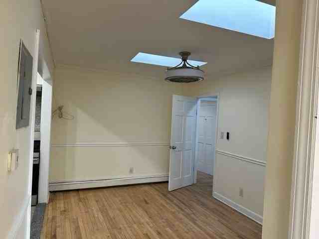 11215 Francis Lewis Blvd - Photo 5 of 20