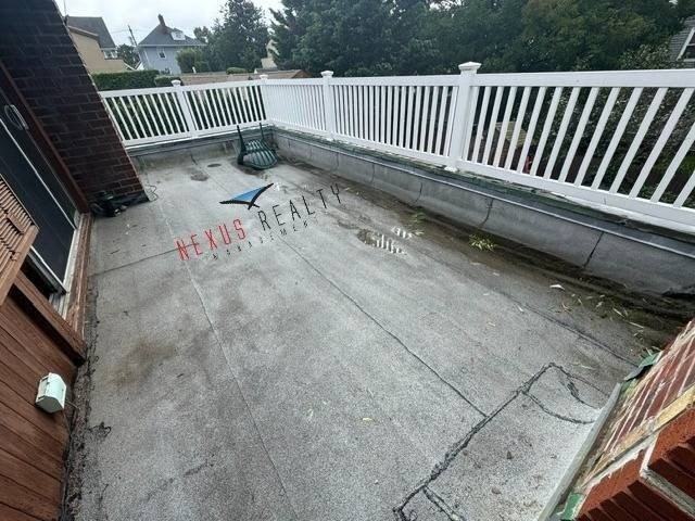 1312 141st St - Photo 2 of 12