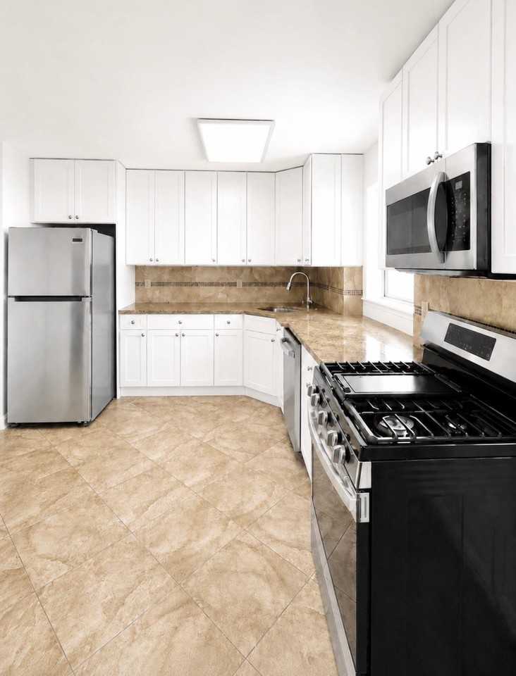 8802 Rockaway Beach Blvd #7A - Photo 4 of 21