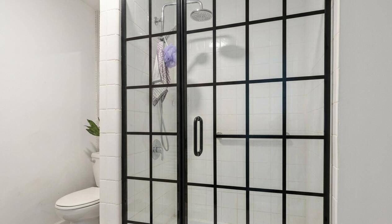 352 State St #3 - Photo 6 of 23
