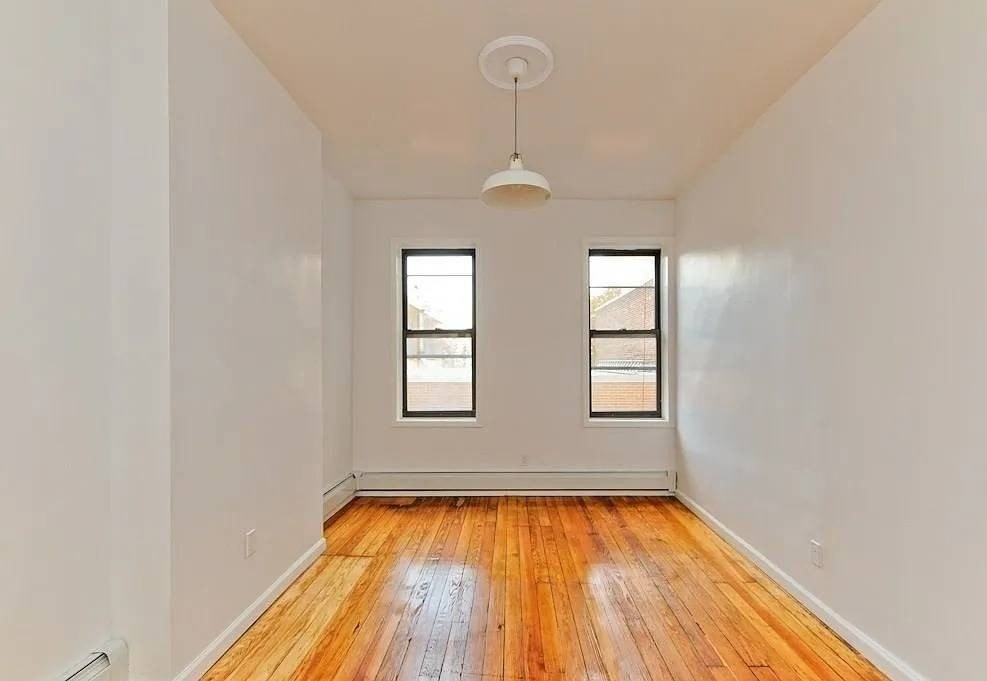 53 6th Ave - Photo 2 of 5