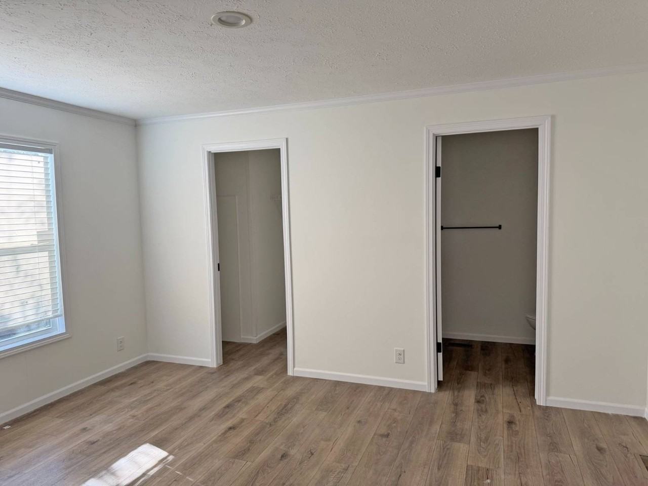 1751 N Grand Ave W #90 - Photo 4 of 10