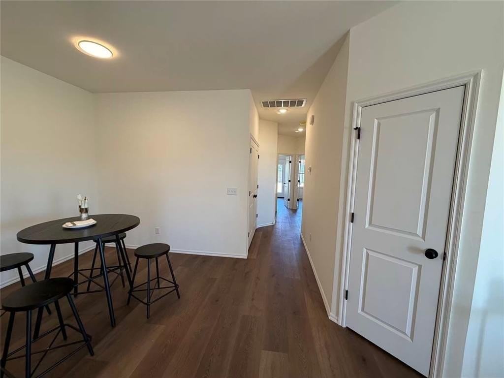 304 Liam Drive - Photo 7 of 25