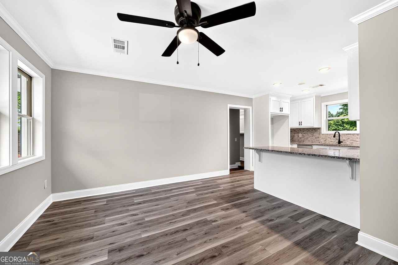 230 Morningview Dr - Photo 6 of 28