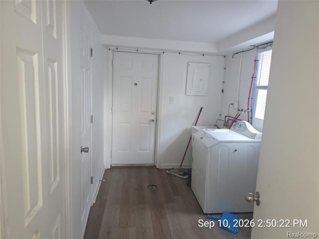 4882 Southfield St - Photo 5 of 15