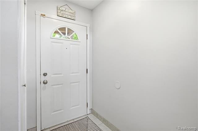 6306 Aspen Ridge Blvd - Photo 3 of 43