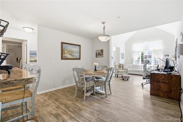 1211 Starwood Ln #29 - Photo 4 of 20