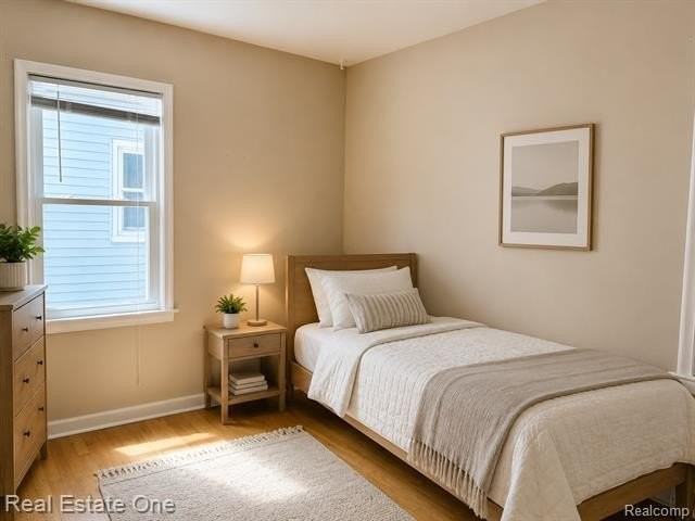 2027 Brockton Ave - Photo 7 of 15