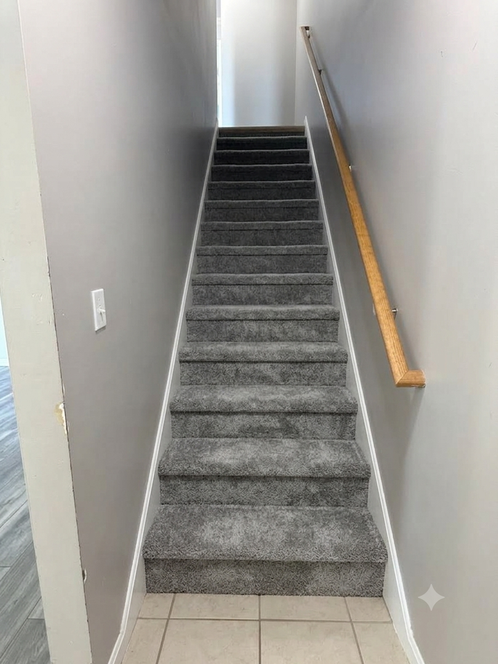 445 W Vine St #1 - Photo 4 of 11