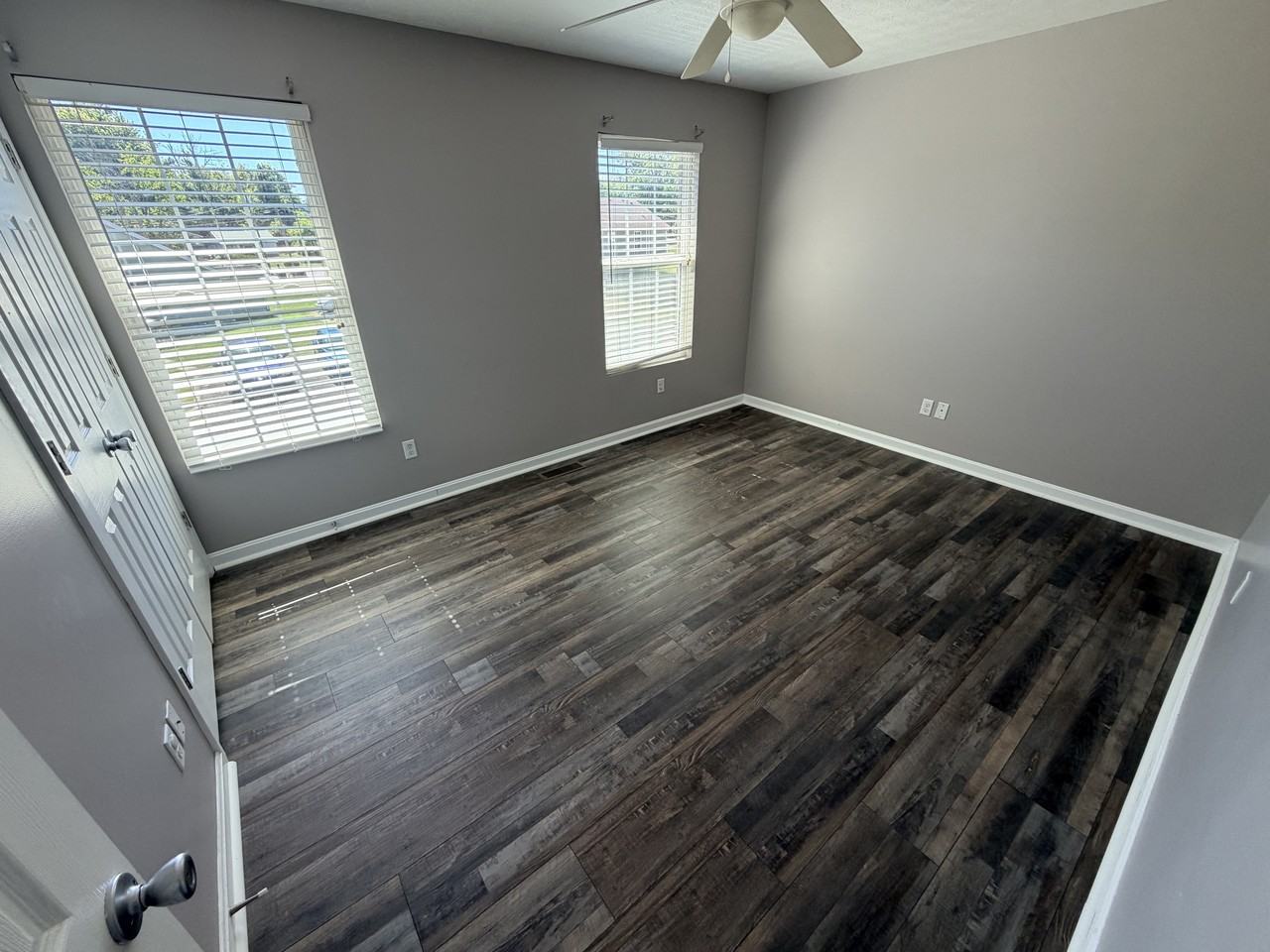 445 W Vine St #1 - Photo 6 of 11
