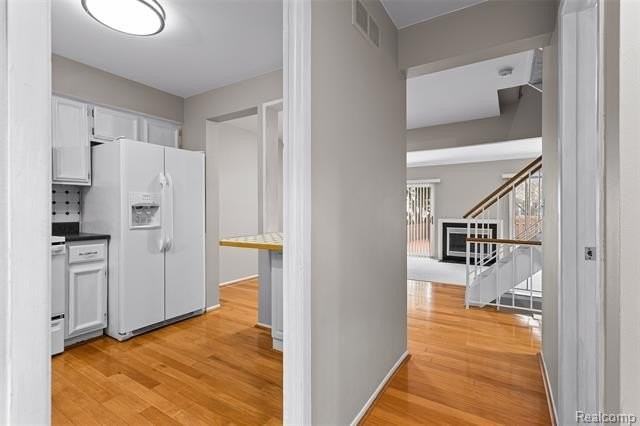 1775 Brentwood Dr - Photo 4 of 36