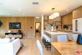 9051 Lucerne Ave #C - Photo 3 of 8