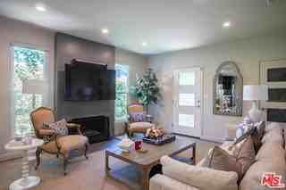9001 Phyllis Ave - Photo 5 of 7