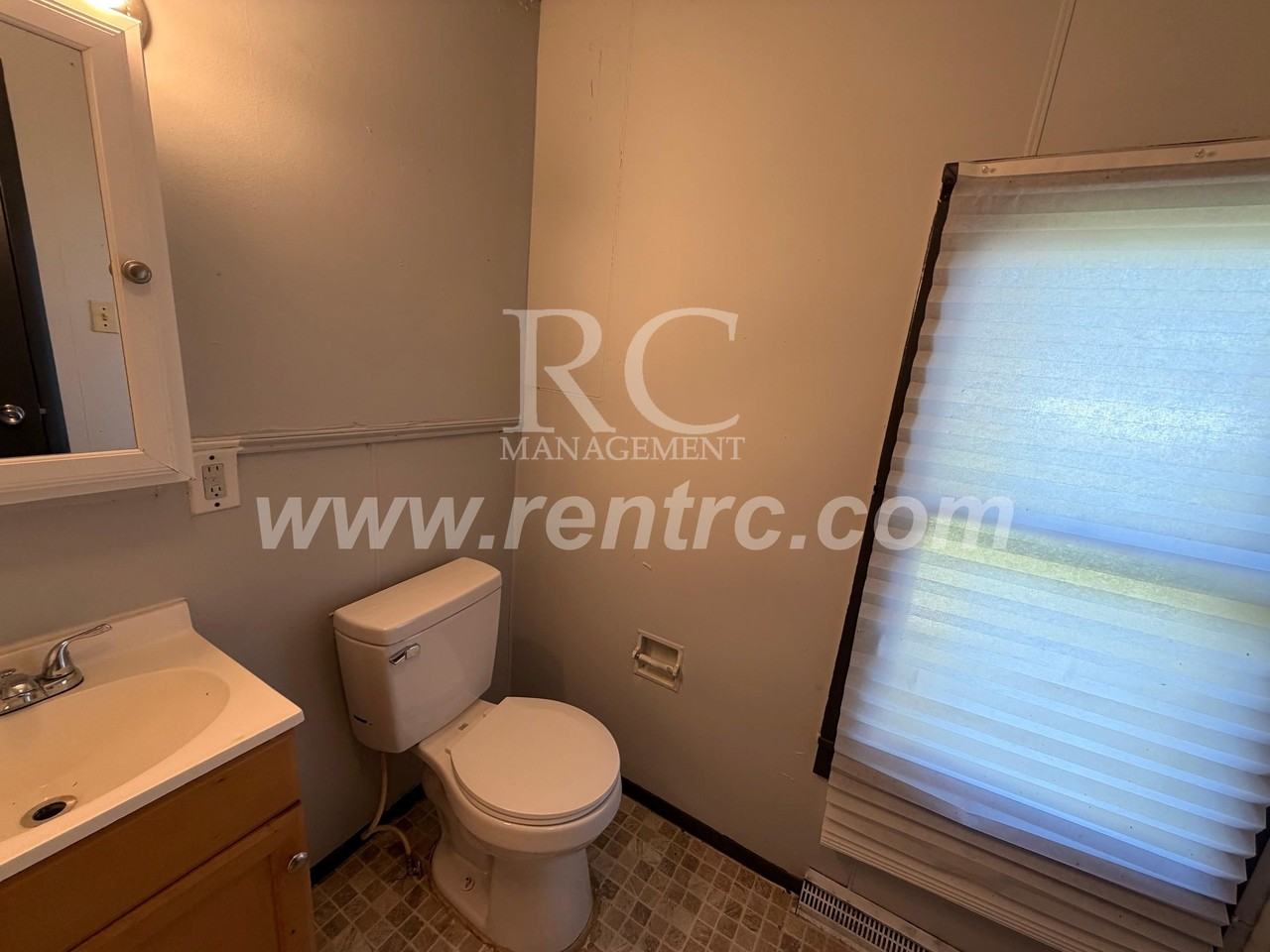 9 N Oregon Ave - Photo 5 of 12