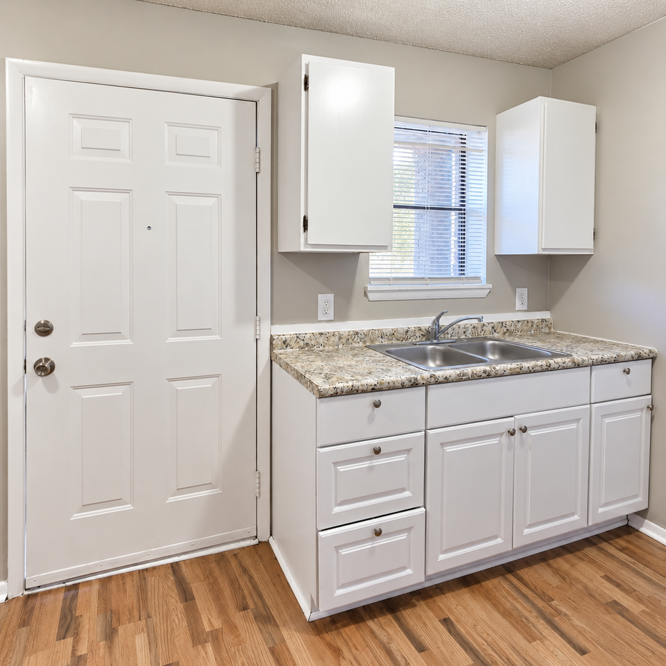 4200 Penny St Sw #05 - Photo 5 of 40