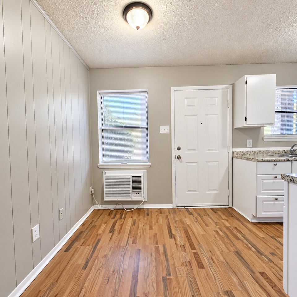 4200 Penny St Sw #05 - Photo 6 of 40