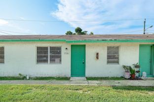 4766 Gulfstream Rd - Photo 1 of 1