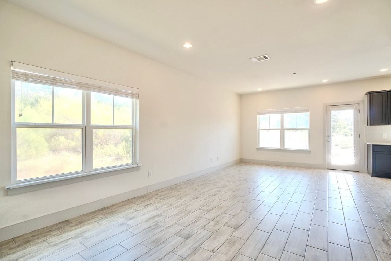 2152 Local Rebel Loop - Photo 7 of 29