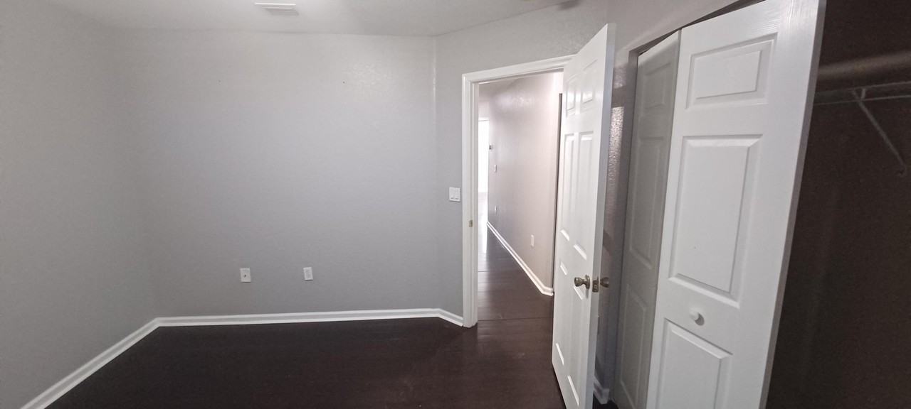 4715 Sw 164th Ave #4715 - Photo 5 of 21