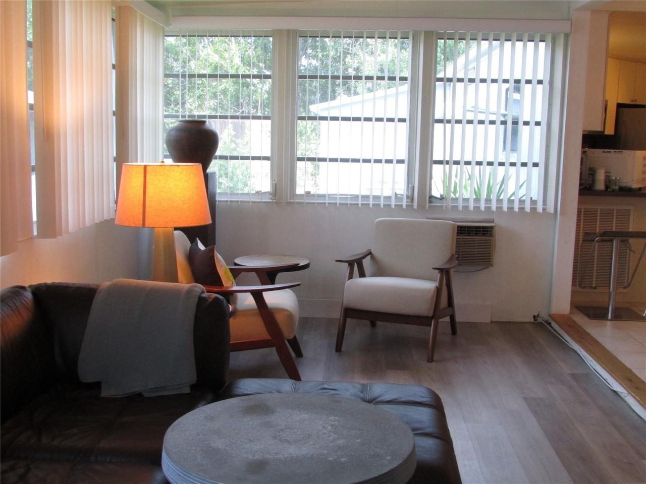 5249 Nw 4th Ter - Photo 5 of 38
