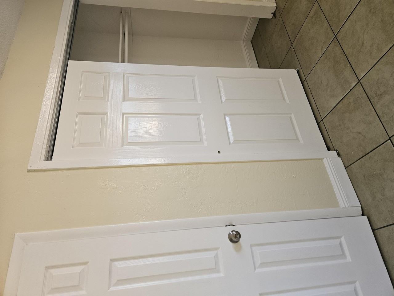521 Nw 35th Ct #G - Photo 3 of 4
