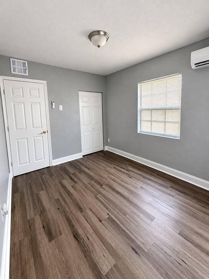 19A Nw 28th Ave - Photo 7 of 8