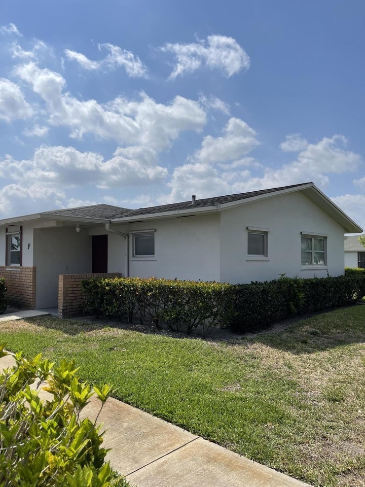 2731 Emory Dr W - Photo 5 of 50