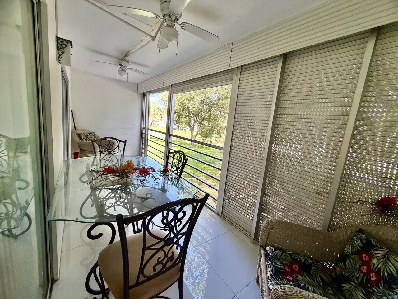 4401 Martinique Ct #H2 - Photo 5 of 50