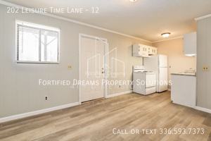 featured image of 202 Leisure Time Ln #12