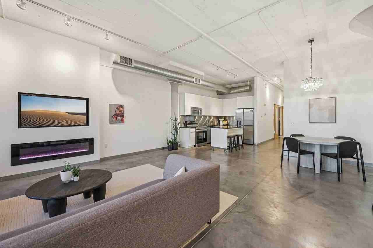 2929 Chicago Ave #1105 - Photo 5 of 50