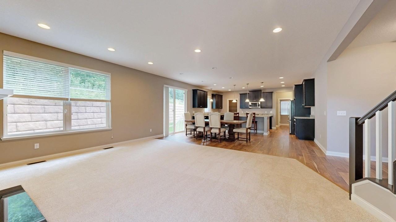 5585 Orchard Cv - Photo 5 of 42