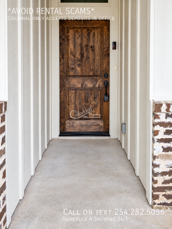 1602 Curlew Ln - Photo 2 of 16