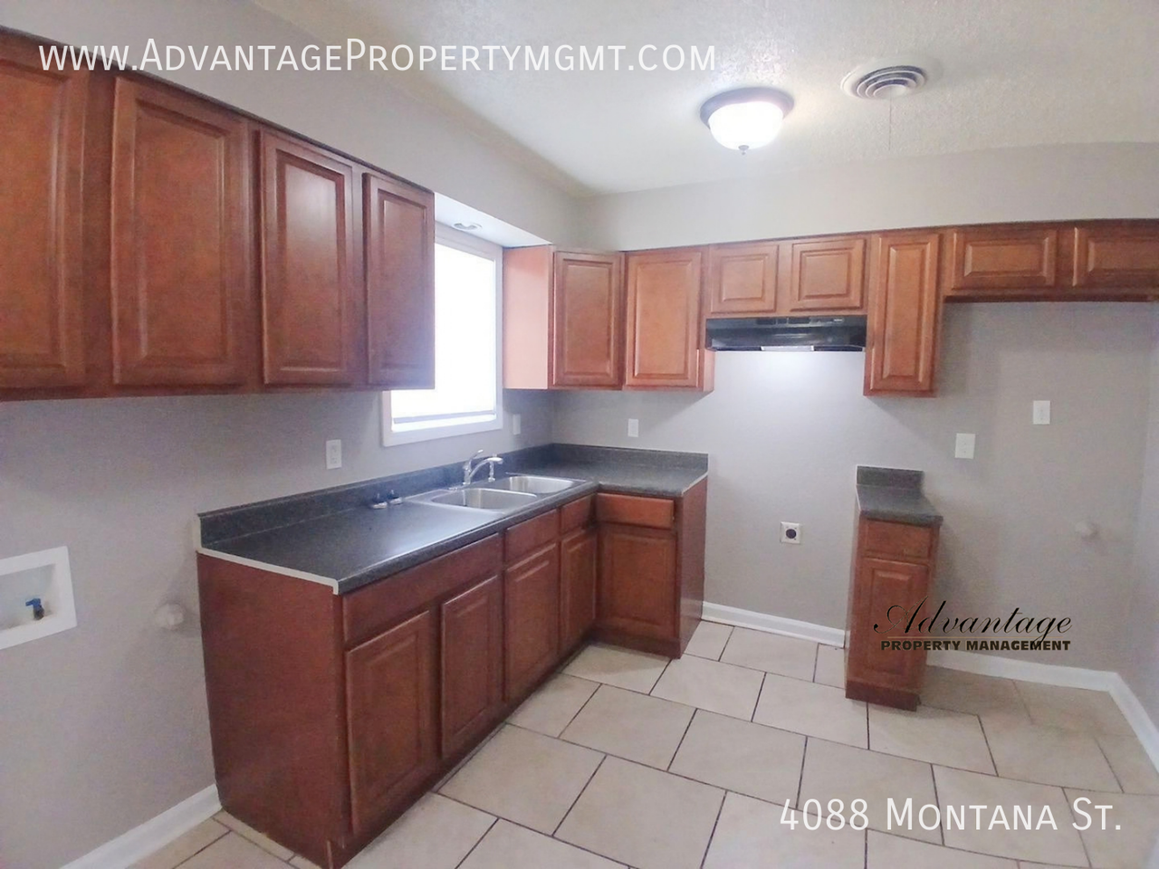 4088 Montana St - Photo 7 of 16