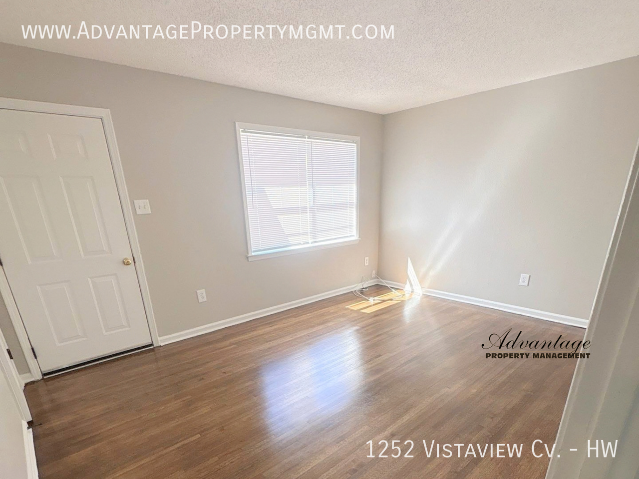 1252 Vistaview Cv #HW - Photo 3 of 22