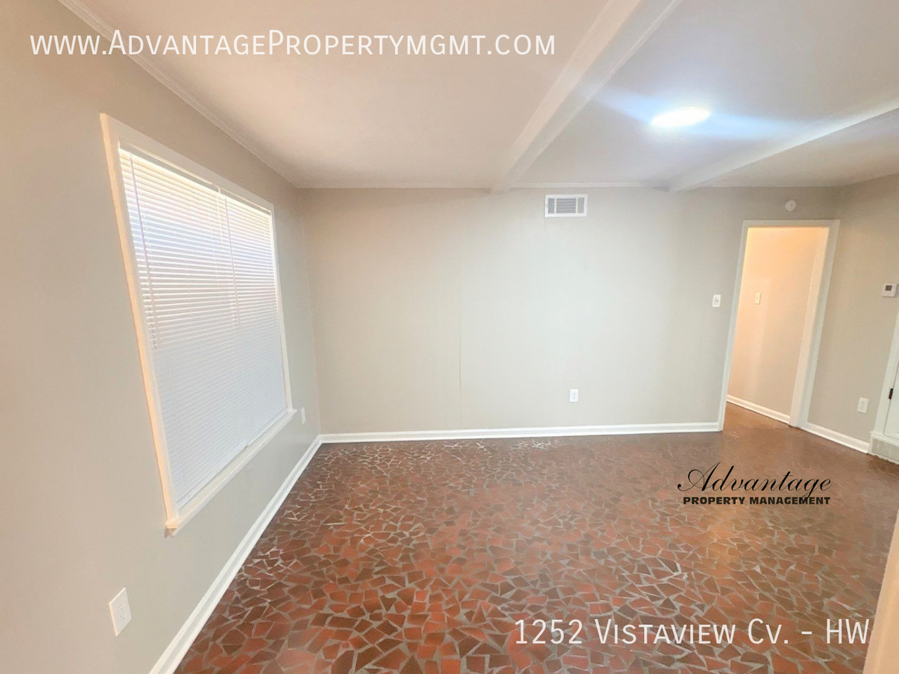 1252 Vistaview Cv #HW - Photo 5 of 22