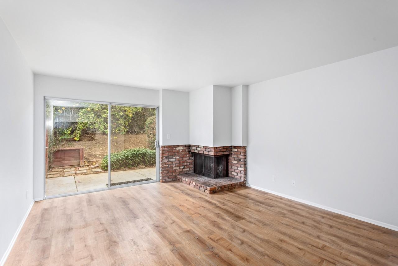 7398 Davenport Rd #B - Photo 3 of 14
