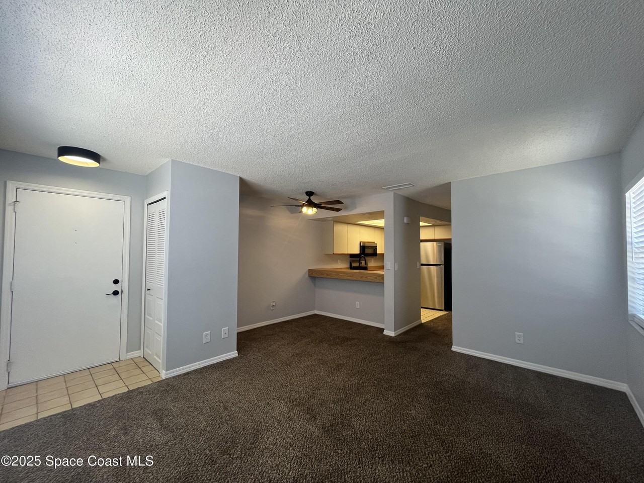 3131 Sir Hamilton Cir #10 - Photo 2 of 14