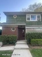 featured image of 144 Greeley Ave